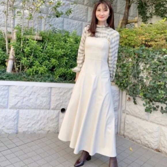 Zara Ecru Vegan Leather Midi Dress – NEW - Picture 3 of 7